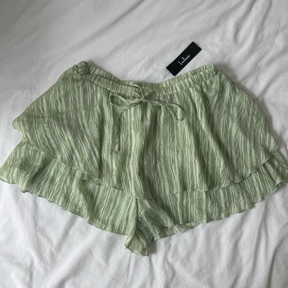 NWT Lulus Let's Text Light Green Striped Ruffled Mini Skort - Picture 4 of 8